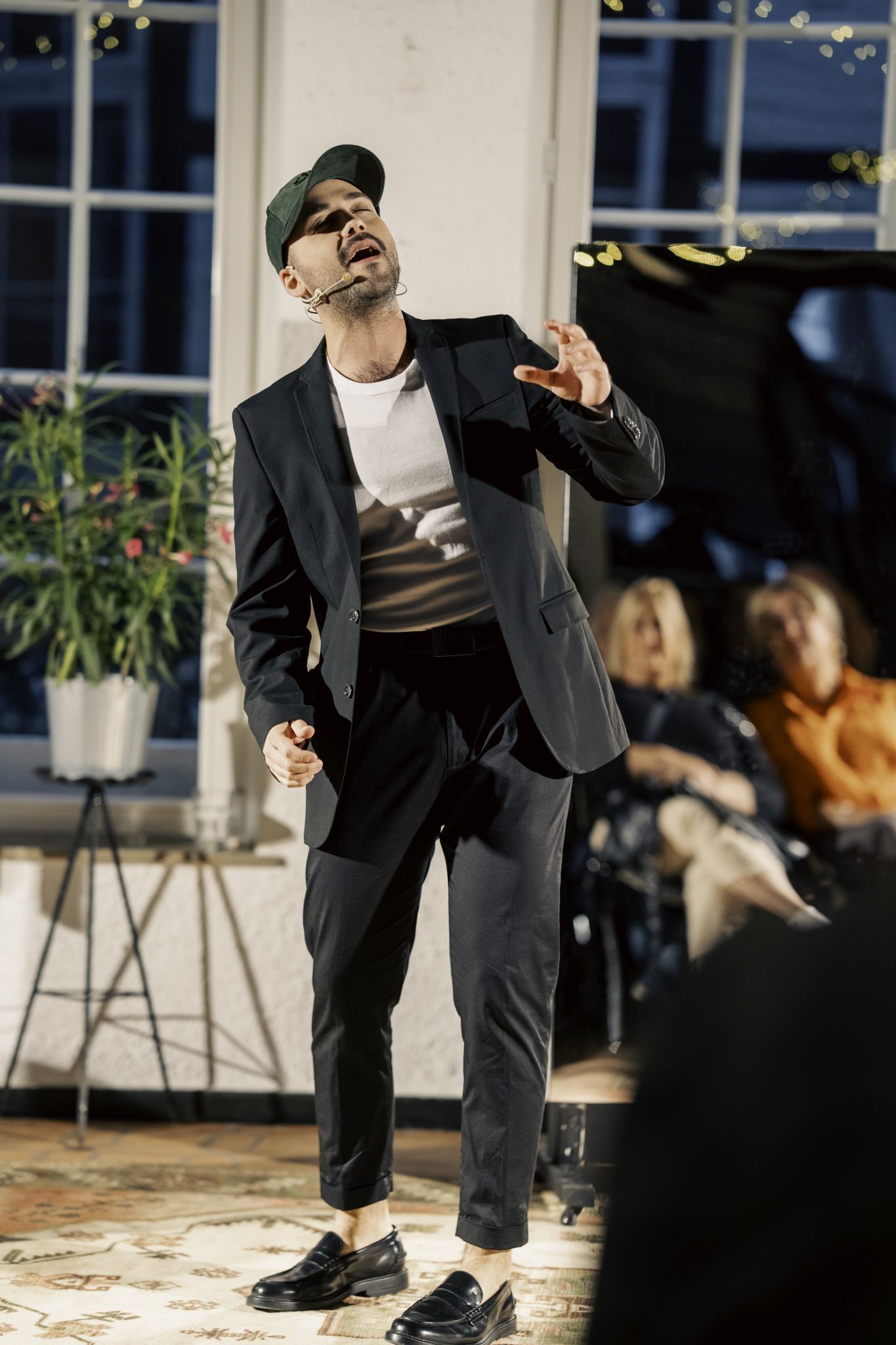 Dziesięć lat dorosłości